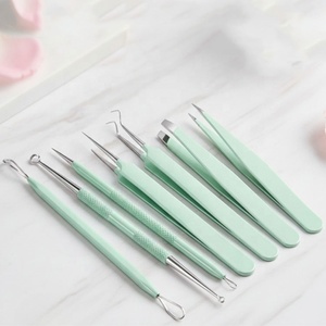 Kit de Herramientas para Eliminar Puntos Negros de Acero Inoxidable, Juego de Extractores de Acné para el Cuidado Facial de la Piel - Product Image 1