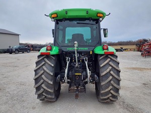 รถแทรกเตอร์ Deutz-Fahr 5110G รูปลักษณ์โดดเด่น รถแทรกเตอร์ DEUTZ FAHR เครื่องจักรกลการเกษตร ออกแบบมาโดยเฉพาะเพื่อประสิทธิภาพสูง - Product Image 3