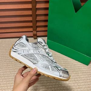 Produits authentiques, expédition directe, chaussures unisexes de luxe bien connues, style rétro Harajuku, chaussures de marche tendance pour hommes - Product Image 6