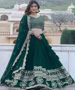 Rajasthani Dance Lehenga Choli avec travail pour les filles indiennes Wedding Bridal Party Wear Clothing - Product Image 3