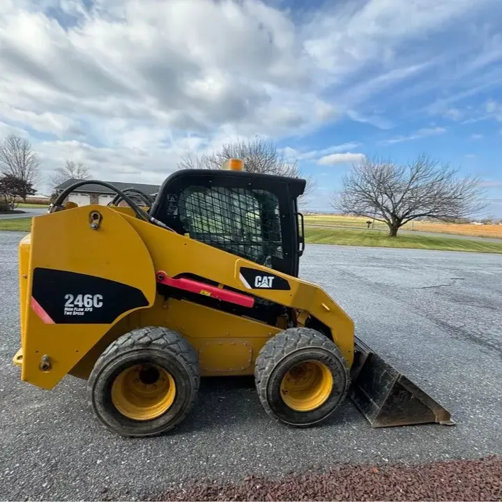 Carregador Skid Steer Loader Usado Cat 246C