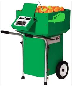Machine à balles Genies de qualité supérieure, modèle NEUF, fabriqué aux États-Unis - Product Image 1