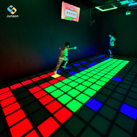 Sol sportif interactif à LED pour salle de sport et fitness |   Tuiles de jeu numériques actives pour l'entraînement et les centres sportifs