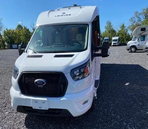 Venta al por mayor: Autocaravana de lujo 2026 L-e-i-s-u-r-e T-r-a-v-e-l W-o-n-d-e-r 24RTB, lista para comprar - Product Image 1