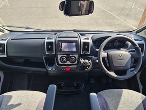 Compas de conduite à droite Kensington 115 2022 Motorhome - Product Image 5