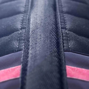 Tapis de selle équestre scintillant ombré avec doublure en maille à séchage rapide et bordure à double cordon - Product Image 6