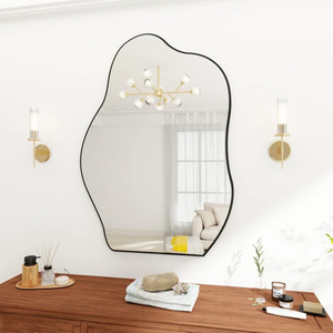 Miroir mural rectangulaire de forme irrégulière personnalisable de la meilleure qualité pour la décoration de la maison, la salle de bain et les hôtels - Product Image 1