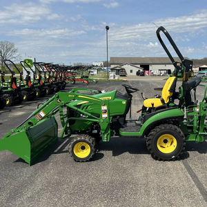 John Deeree 1025R Mini Tractor de ruedas Rendimiento Premium en stock para una entrega rápida - Product Image 2