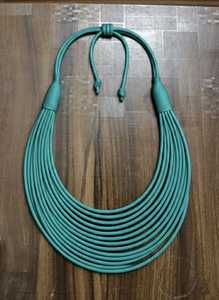 สร้อยคอแบบหนาหลายชั้นสร้อยคอเส้นขี้ผึ้งออกแบบใหม่ออกแบบโดยดีไซเนอร์สำหรับงานปาร์ตี้ของขวัญที่ดีที่สุด Choker สร้อยคอออกแบบปักสำหรับผู้หญิง - Product Image 3