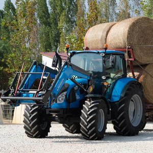 รถแทรคเตอร์แบบทนทานสไตล์ T8ระบบ PTO เครื่องยนต์ดีเซลส่วนประกอบหลัก4WD กระปุกเกียร์แบบทันสมัย - Product Image 1