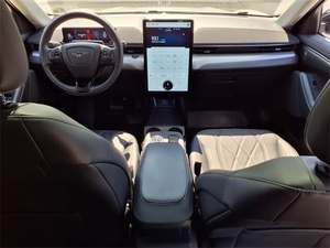 Limpie 2023 F-o-r-d Mus_tang Mach-E California Route 1 AWD - Product Image 2