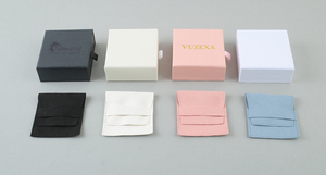 Petite enveloppe à rabat avec logo personnalisé Sac en velours Pochettes cadeaux pour bijoux en microfibre - Product Image 6