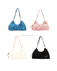 Bolsas de Gimnasio con Cierre de Cremallera y Patrón de Letras de Nailon, Color/Logotipo Personalizado, Gran Capacidad, Bolsa Deportiva para Exteriores - Product Image 6