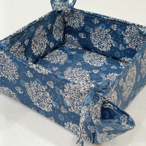 Meilleure vente Sanvi K artisanat Indigo Paisley sérigraphié Durable et lavable 100% coton carré panier à pain 25cm X 25cm - Product Image 1
