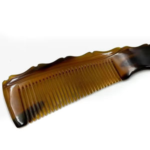 BOOST COLORS HORN BUFFALO PEINES AL POR MAYOR Peines de cuerno antiestáticos naturales para regalos de vacaciones por Crescent Crafts - Product Image 1