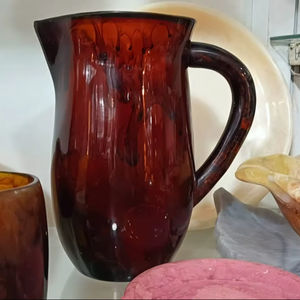 Pichet à eau en résine époxy artisanale de luxe Vaisselle moderne pour la salle à manger Servir Offrir en cadeau Décoration de la maison - Product Image 1