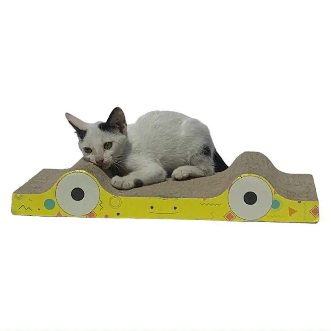 Modern araba şeklinde tırmalamak masa, kediler için 2024 için yeni ürün kazımak ve interaktif kedi Scratcher kedi için daha eğlenceli