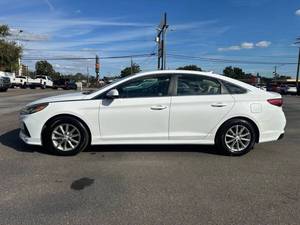 Precio bajo, Hyundai Sonata Eco 2018, auto usado en venta. - Product Image 4