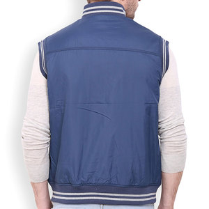 Traje de moda Venta en línea Artículo fresco Chaleco Softshell Impermeable Cremallera frontal Estilo Bolsillos laterales Chaleco cortavientos para hombres - Product Image 3