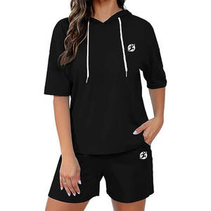 ชุดวอร์มลำลองสำหรับผู้หญิงชุดเสื้อมีฮู้ดและกางเกงขาสั้นผ้าฝ้าย100% แบบเย็บปักสีพื้น - Product Image 1