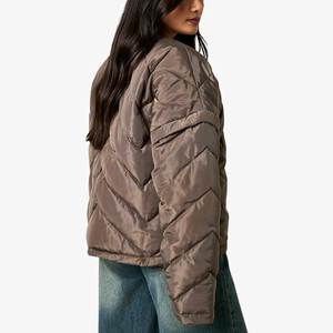 Wholesale Clothing Custom Women Winter <b>Parka</b> Casual Windproof Puffer Jacket Manufacture New Stylish Winter Warm Jacket FOR Women - Product Image 3