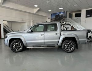 Camioneta Volkswagen Amarok 4X4 Doble Cabina 2025 NUEVA de Buena Calidad, Motor 2.8L Turbo Diésel, Bajo Kilometraje, Lista para Enviar, Disponible con Volante a la Izquierda y Derecha - Product Image 4