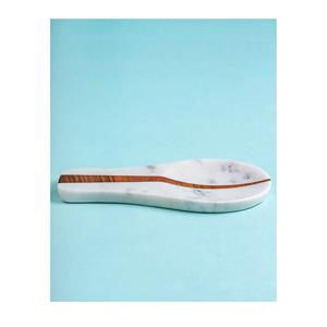 Compre en Línea un Portacucharas de Metal Ecológico Hecho a Mano en Color Personalizado, Apto para Lavavajillas y Horno - Product Image 4