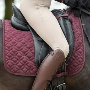 Almohadillas de sillín de entrenamiento de equitación clásicas al por mayor de fábrica, colores sólidos, acolchado suave, logotipo personalizado, bordado, precio bajo - Product Image 4