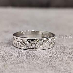 Anillo de Hombre, Anillo Sencillo de Plata, Anillo de Sello Pesado, Anillo de Meditación, Anillo de Navidad Hecho a Mano, Joyería Personalizada, Anillo de Plata Maciza 925 - Product Image 1