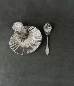 Elegante cuenco de concha Chapado en plata Vintage, acento costero japonés encantador para soporte de joyería, tocador, mesa de comedor, acentos de comedor - Product Image 6