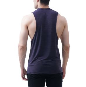 Débardeur de gymnastique pour hommes en gros Logo personnalisé imprimé Style musculaire avec 95% coton 5% Spandex décontracté coupe athlétique sans manches Tan Design - Product Image 4