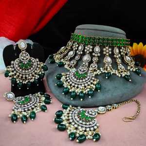 El último conjunto de gargantilla de circón victoriano y perlas colgantes detalladas con fusión Maang Tikka de opulencia vintage y elegancia contemporánea - Product Image 2