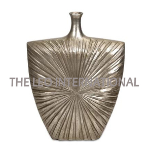 Vase à fleurs en métal massif au design classique et artisanal, accrocheur, décoration d'intérieur et de mariage incroyable - Product Image 2