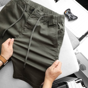 Pantalones cortos atléticos para correr para hombre, pantalones cortos de entrenamiento de gimnasio de secado rápido para hombre con bolsillo profundo, pantalones de entrenamiento transpirables para gimnasio al aire libre - Product Image 4