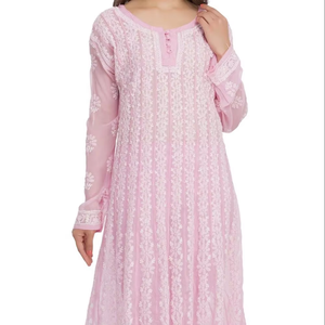Belle Allover Chikankari Kurta avec pantalon assorti travail à la main et broderie de fil fin pour les occasions ethniques et formelles - Product Image 5