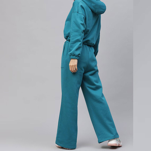 Survêtement d'entraînement d'hiver pour femmes, best-seller, coupe classique, en polyester, couleur unie et coupe-vent - Product Image 3