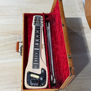 Consola Mezcladora de Audio Profesional Serie MG de 24/32 Canales, Controlador de DJ Metálico para Mezcla de Sonido en Escenarios - Product Image 1