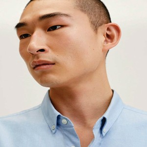 เสื้อเชิ้ตผ้าสักหลาดลายสก็อตแขนยาวมีกระดุมสำหรับผู้ชายผ้าฝ้าย100% ออกแบบได้ตามต้องการ - Product Image 2