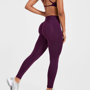 Ensemble de fitness sans couture, haut de sport à bretelles, soutien-gorge de sport sans dos rembourré, col halter, leggings taille haute, ensemble de pantalons - Product Image 4