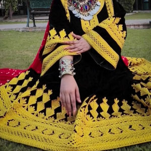 Vestido regional afgano de alta calidad para mujer Vestido Kuchi afgano bordado de manga larga de nuevo diseño en MOQ bajo - Product Image 1