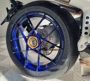 Livraison gratuite MV Agusta Brutales 1000 RR ASSEN 12/300 2025 Travail manuel Léger Haute efficacité pour la finition du béton Prêt - Product Image 3