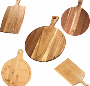 Tabla de Pizza Redonda Cuadrada Personalizada de Madera con Mango, Tabla de Cortar de Madera - Product Image 5