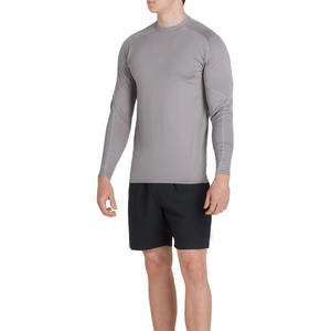 Rashguards de compression personnalisés pour entraînements et gymnases Vêtements de sport pour hommes Rashguards de performance - Product Image 1