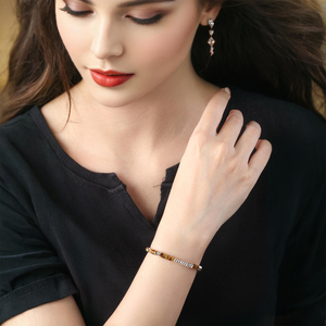 Nuevo diseño, cierre fino OT, joyería chapada en plata y oro, pulseras y brazaletes de cuentas de cristal de ojo de tigre natural curativo para parejas - Product Image 2