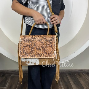 Nouvel arrivage de sac à bandoulière en cuir de vachette usiné simple et élégant léger et de grande capacité sac à main de messager à poignée d'épaule - Product Image 1