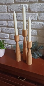 Candelabro Moderno de Madera Hecho a Mano con Forma Hexagonal y Grabado en Relieve, Agrega Elegancia y Calidez al Hogar, Bodas y Ocasiones Especiales - Product Image 2