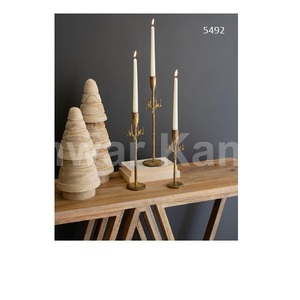 Juego de 3 piezas de hierro forjado, soporte cónico de ciervo dorado antiguo para el hogar, sala de estar, artículo de decoración - Product Image 1