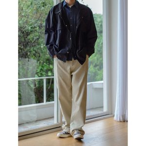 Vaqueros de mezclilla modernos y de moda para hombre, de corte recto, holgados, de pierna ancha, estilo urbano, ecológicos y transpirables, en color beige funky. - Product Image 2