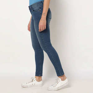 Pantalones Vaqueros de Mujer de la Mejor Calidad 2025 |   Jeans de Cintura Alta, Corte Ajustado, 100% Algodón, con Logotipo Personalizado, Estilo Vintage |   Denim de Alta Calidad para Invierno - Product Image 3
