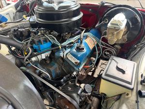 OFERTA PROMOCIONAL: Ford Bronco Outer Banks Custom 1978 con Asientos de Cuero Oscuro en el Interior y Exterior, Vehículo Todoterreno 4x4 - Product Image 3